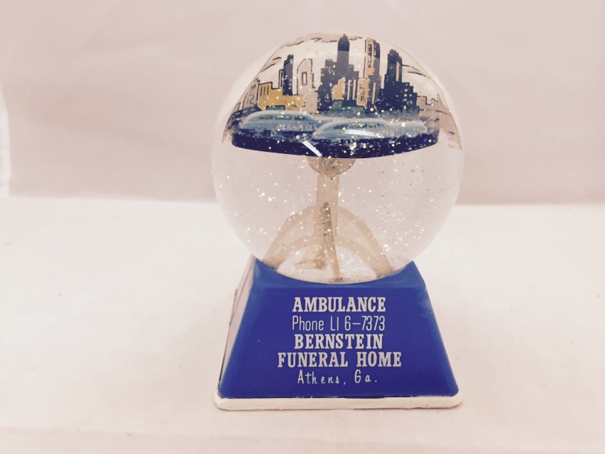ambulance globe